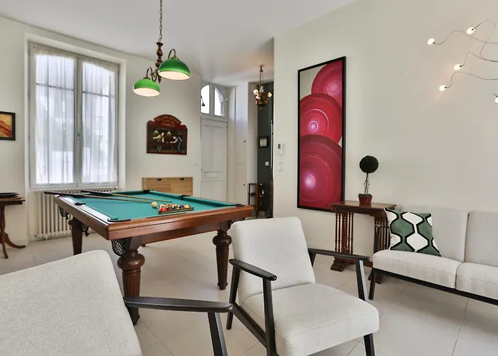 - 100m Grande Holiday home