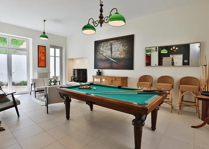 - 100m Grande Holiday home