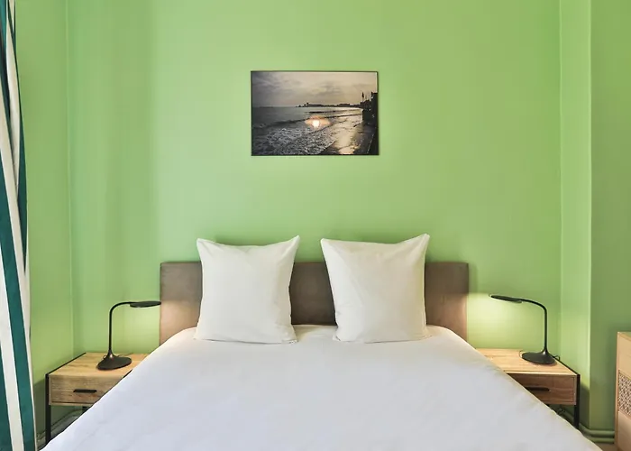 - 100m Grande Holiday home