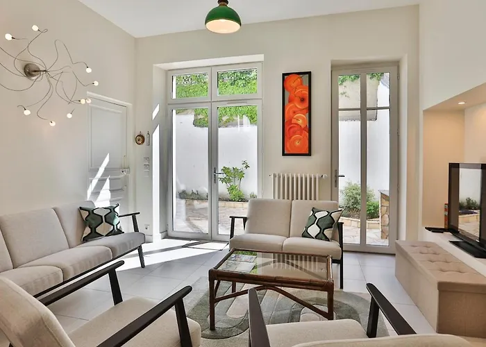 - 100m Grande Les Sables-d'Olonne